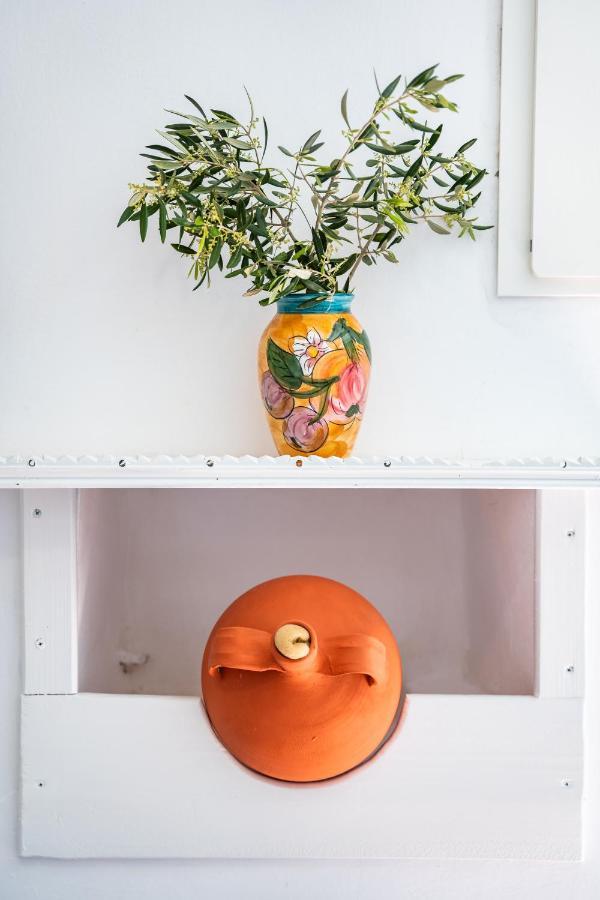Olive Grove Cottage Menetaí エクステリア 写真