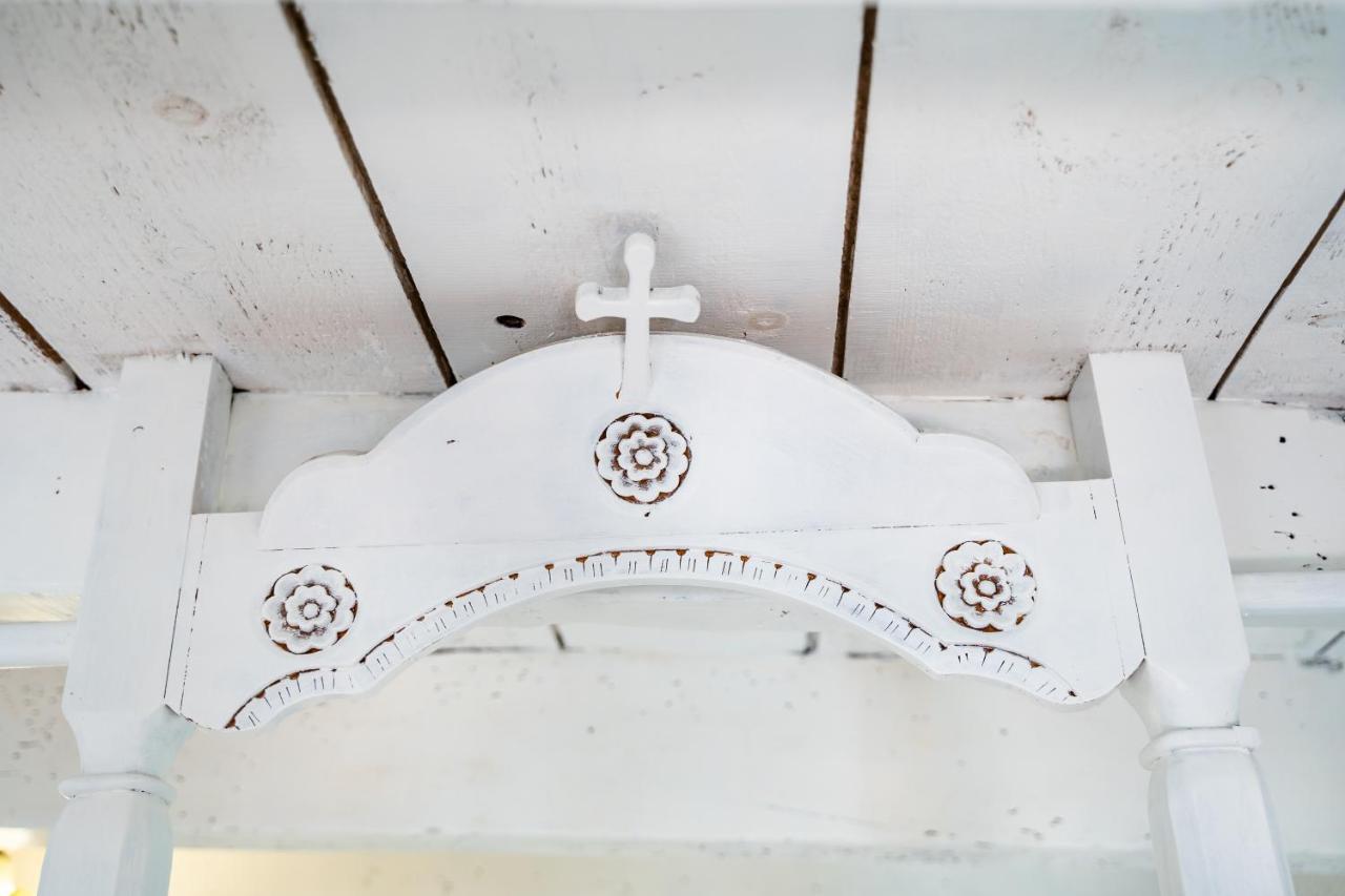 Olive Grove Cottage Menetaí エクステリア 写真