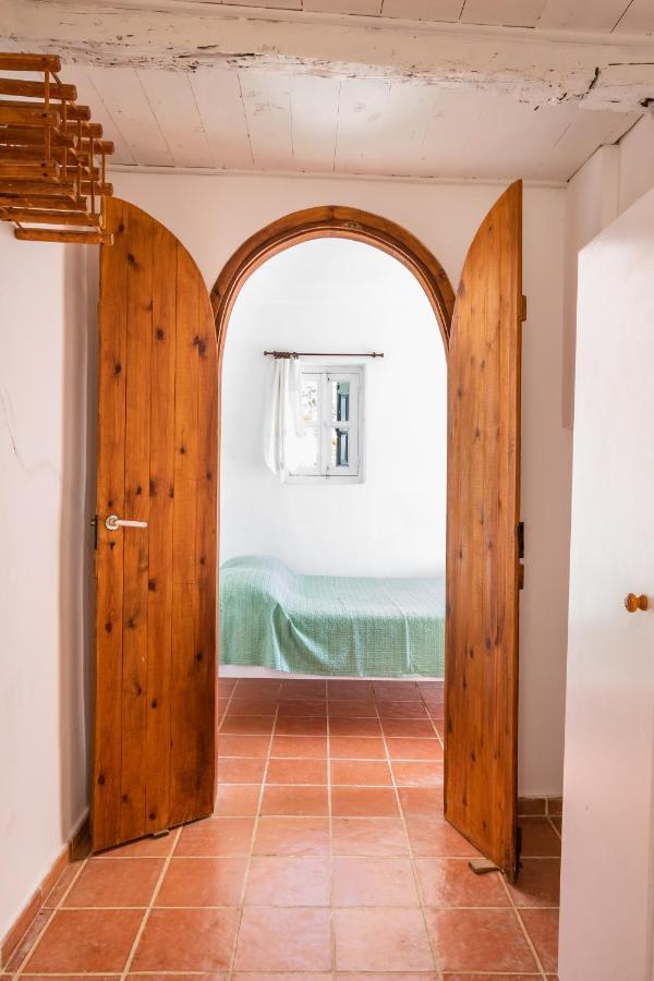 Olive Grove Cottage Menetaí エクステリア 写真